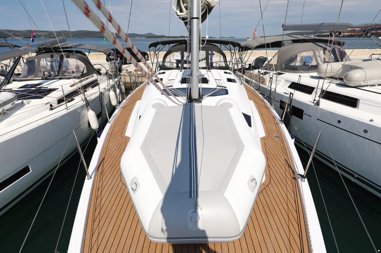 Elan 43 Impression