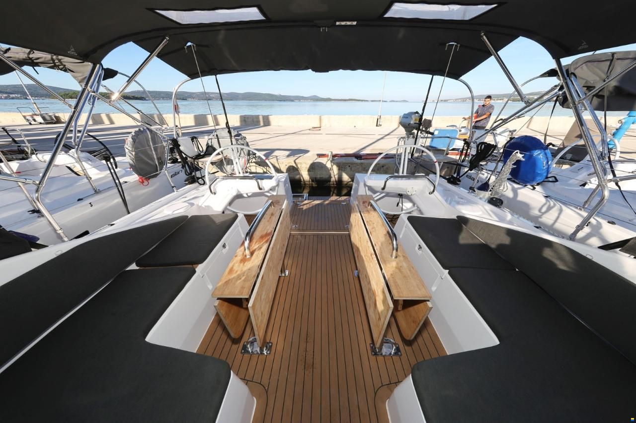 Elan 43 Impression