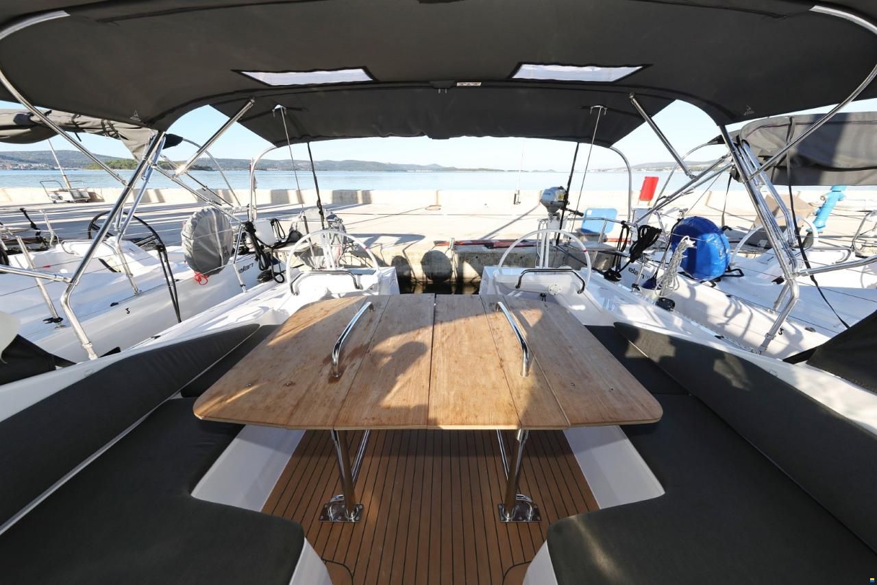 Elan 43 Impression