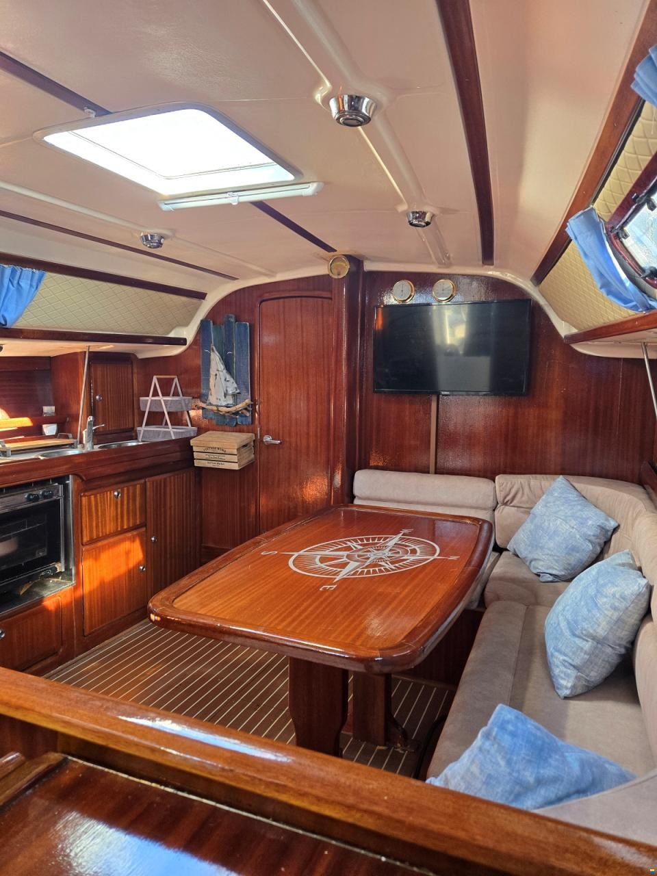 Bavaria 38 Holiday