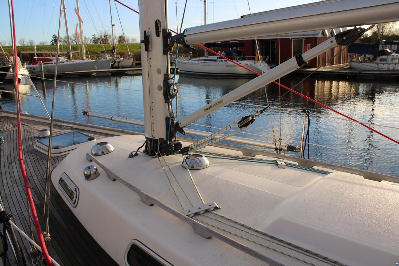 Hallberg-Rassy 29