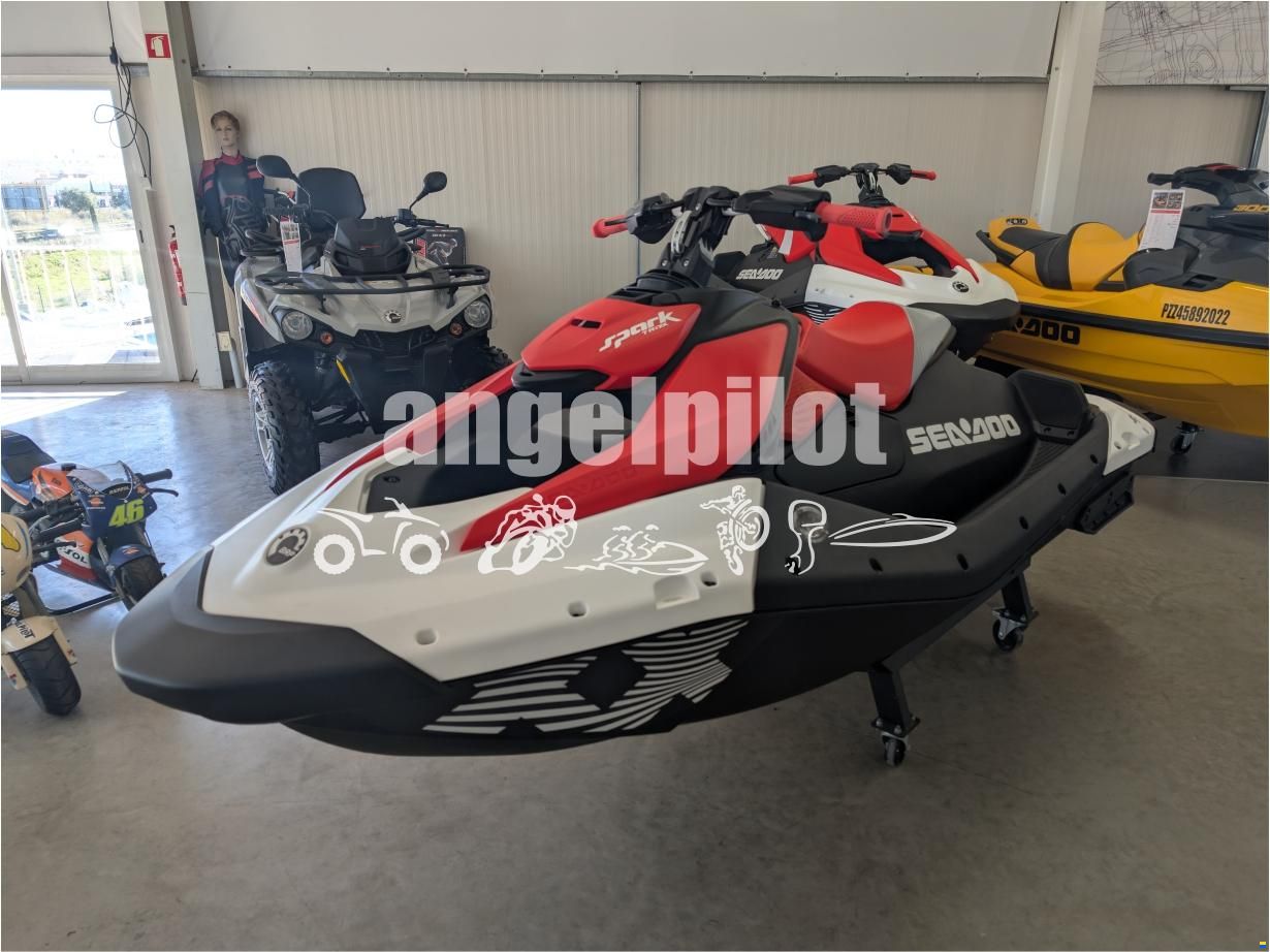 BRP Spark Trixx 900 HO ACE 1UP