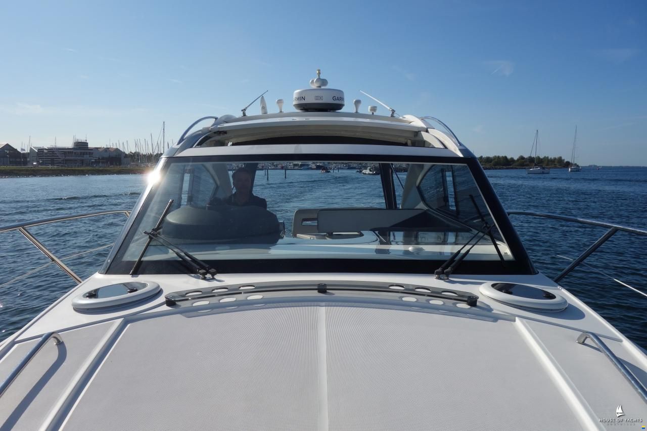 Galeon 325 HTS