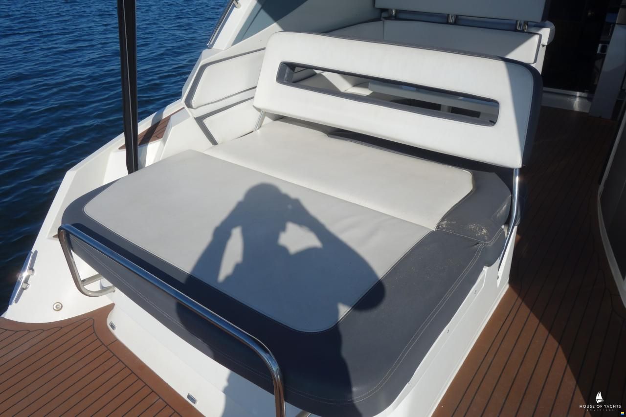 Galeon 325 HTS