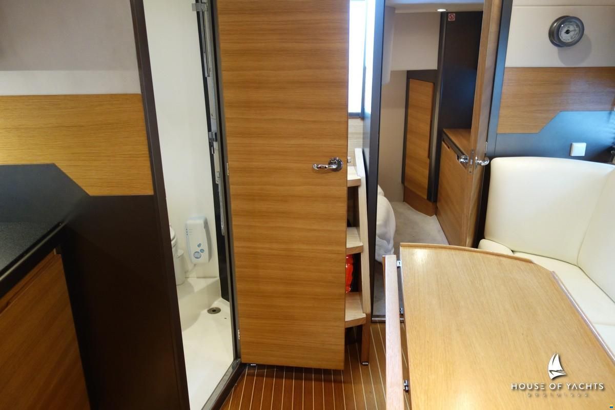 Galeon 325 HTS