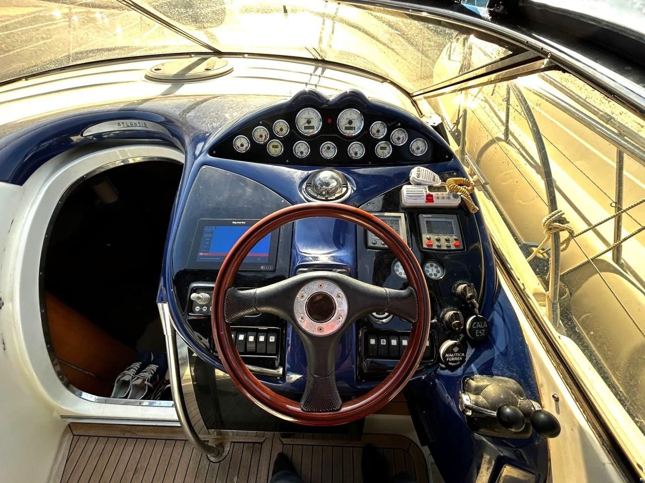 Gobbi 42 Atlantis