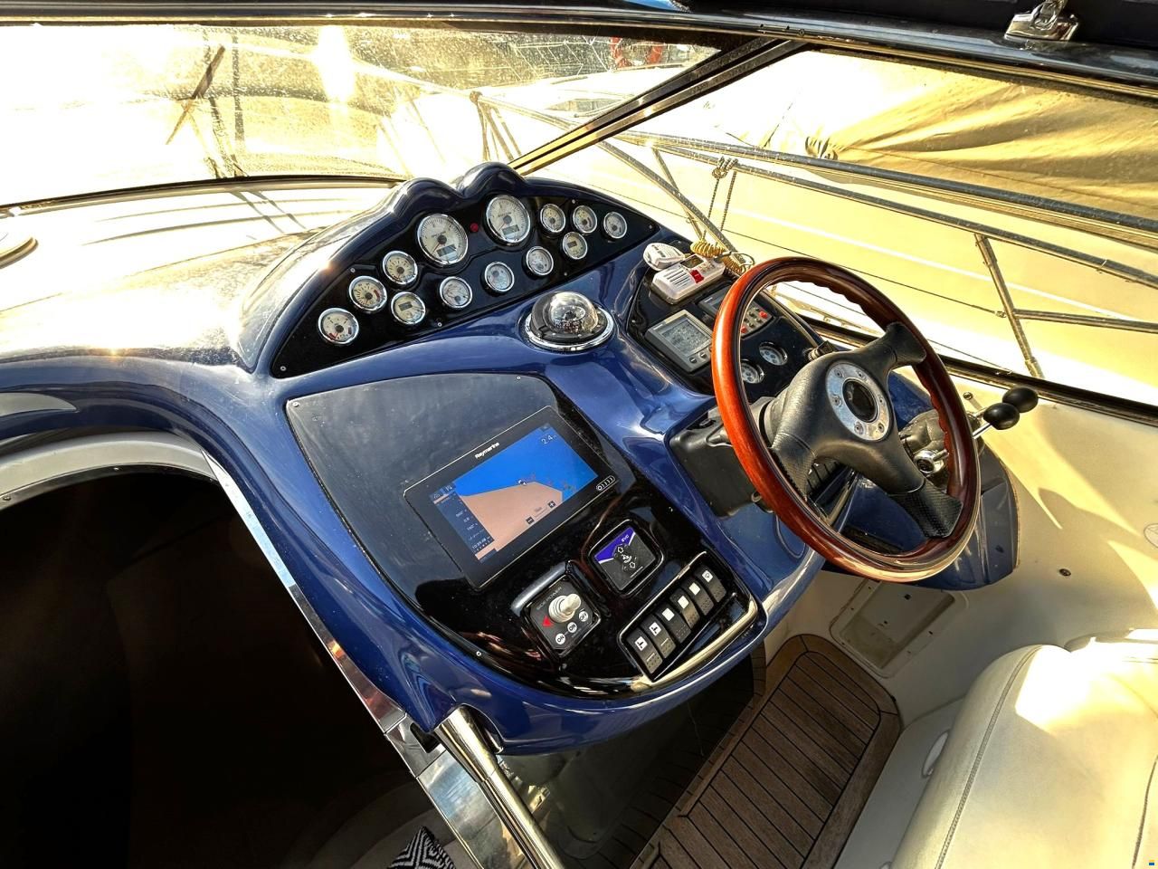Gobbi 42 Atlantis