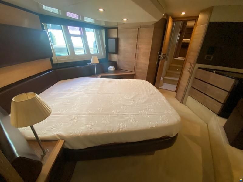 Azimut 60 Fly