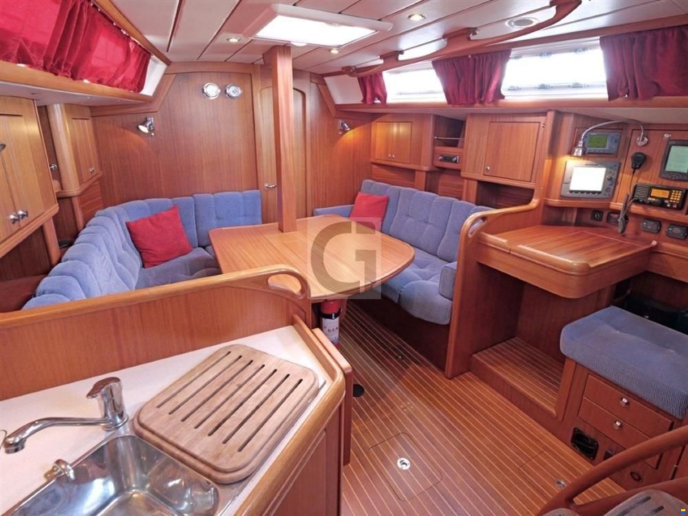 Najad 380