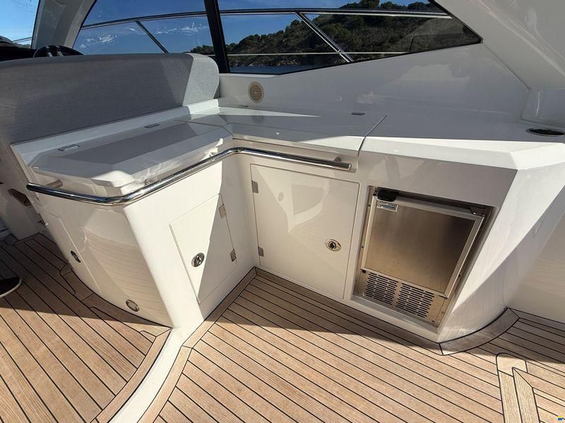 Sunseeker San Remo 485