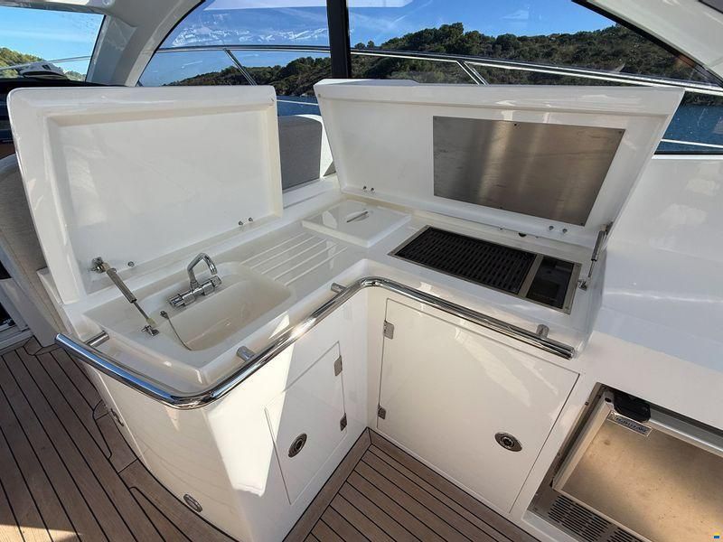 Sunseeker San Remo 485