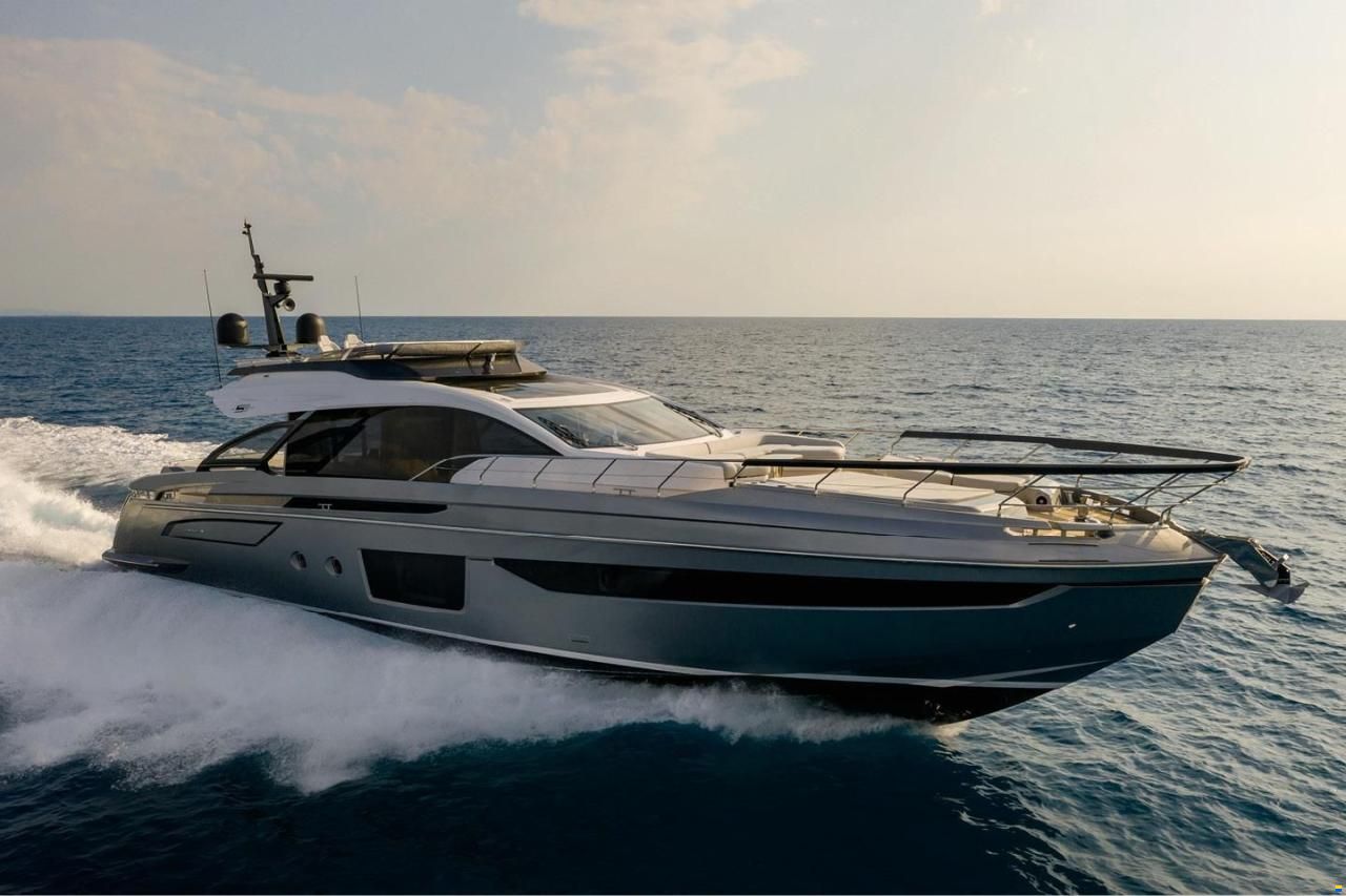 Azimut S8