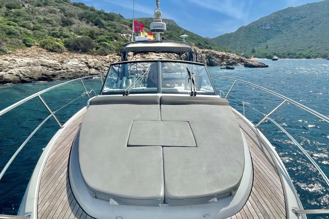 Bavaria S33