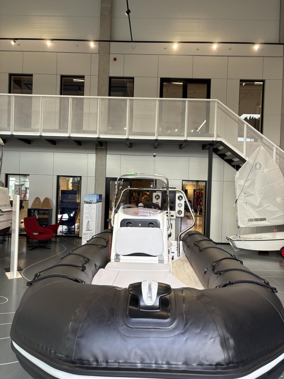 Bombard SUNRIDER 550