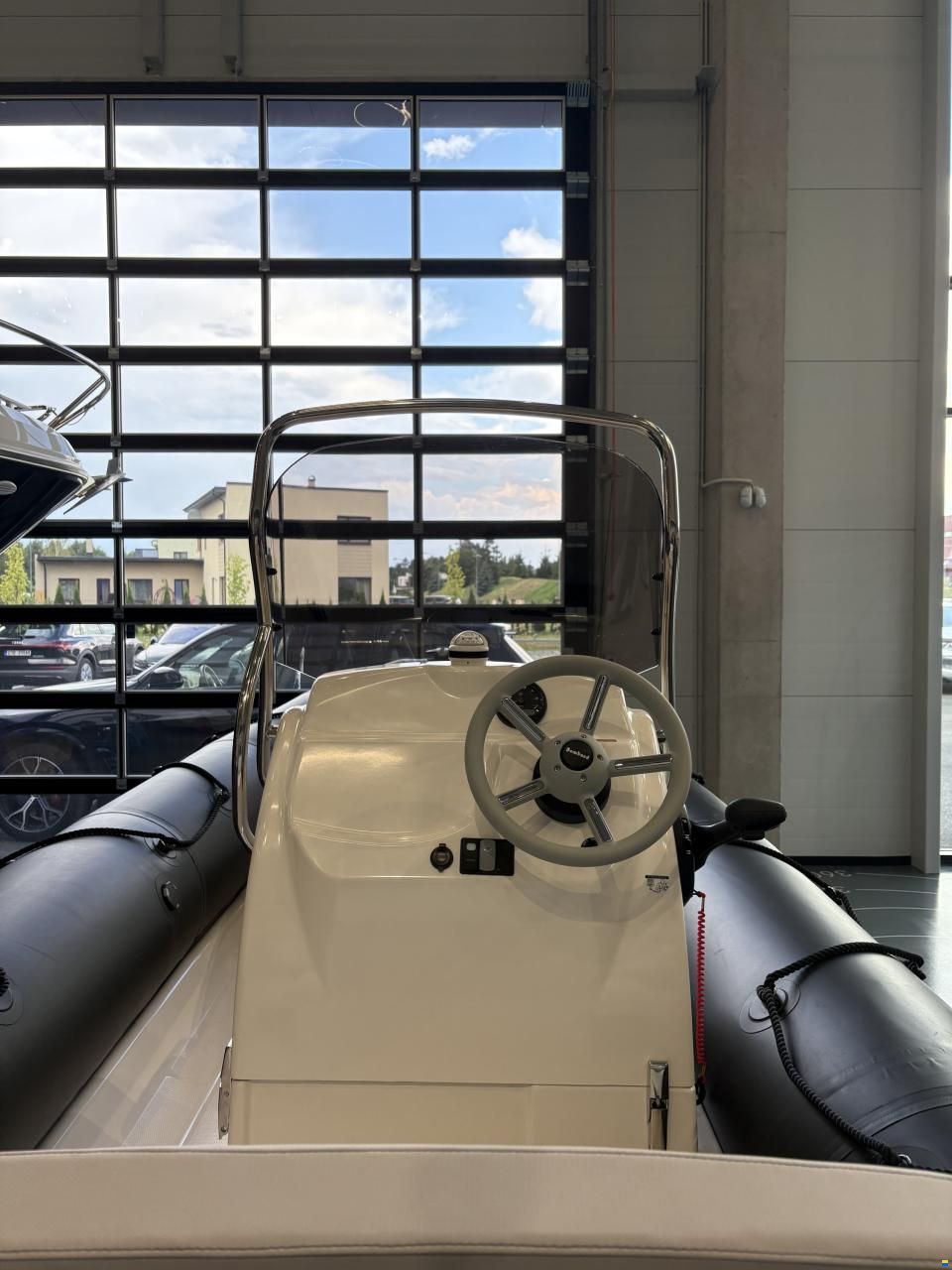 Bombard SUNRIDER 550