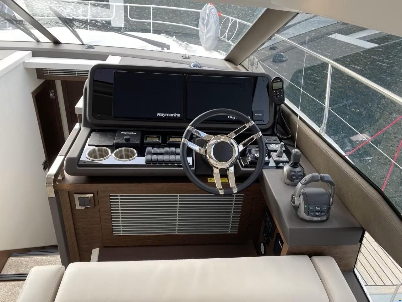 Jeanneau 520S