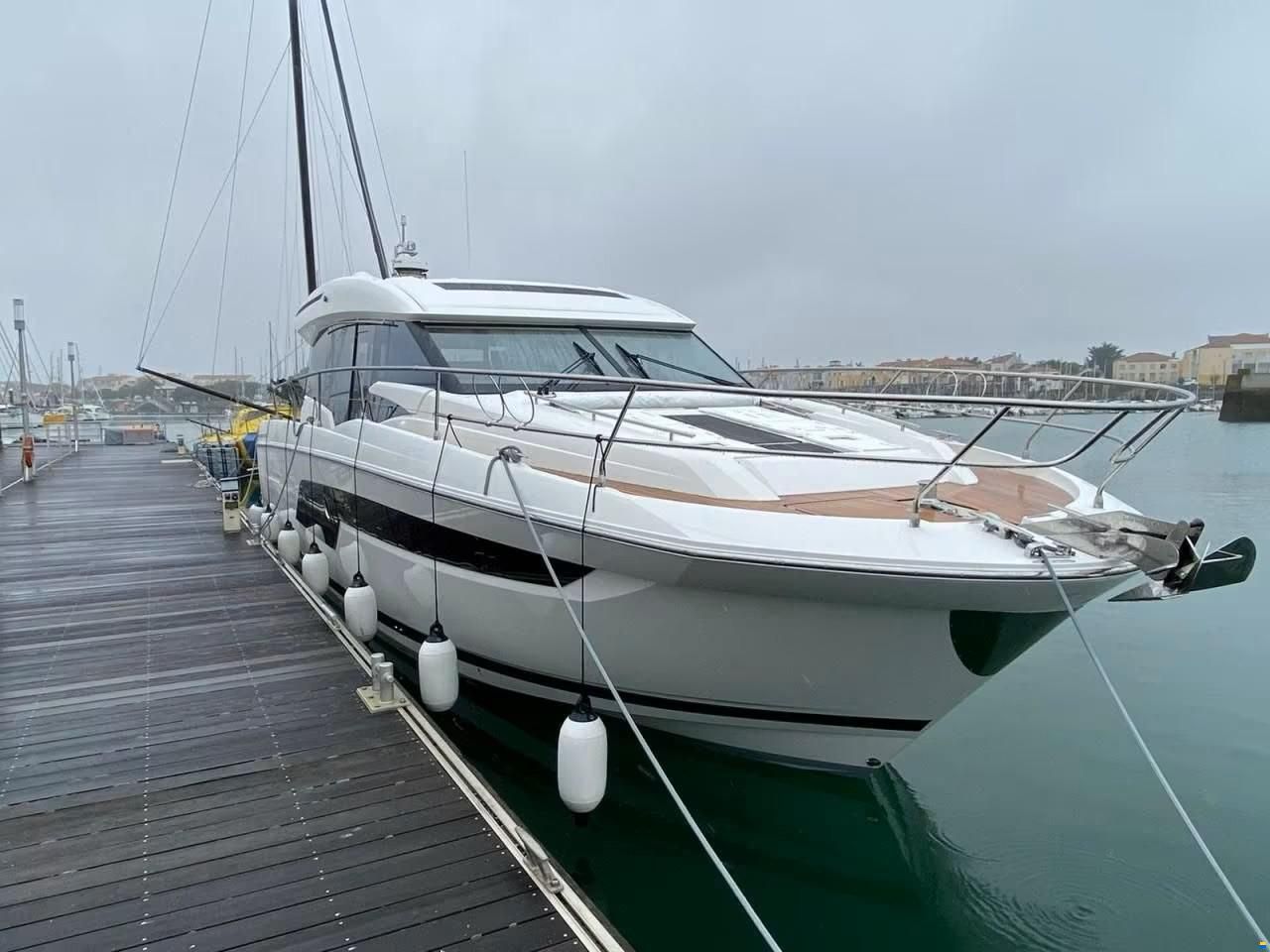 Jeanneau 520S