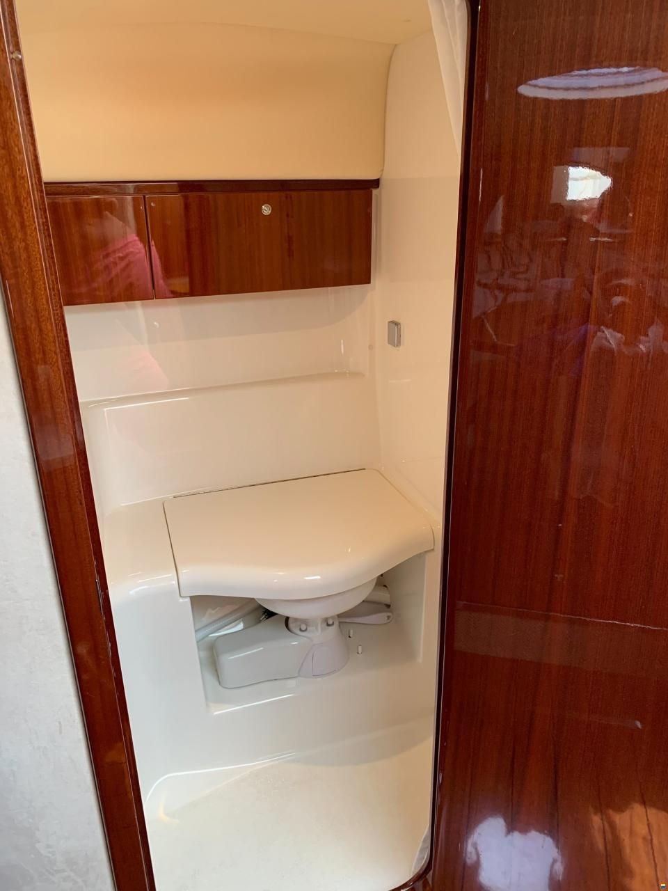 Windy Grand Tornado 32