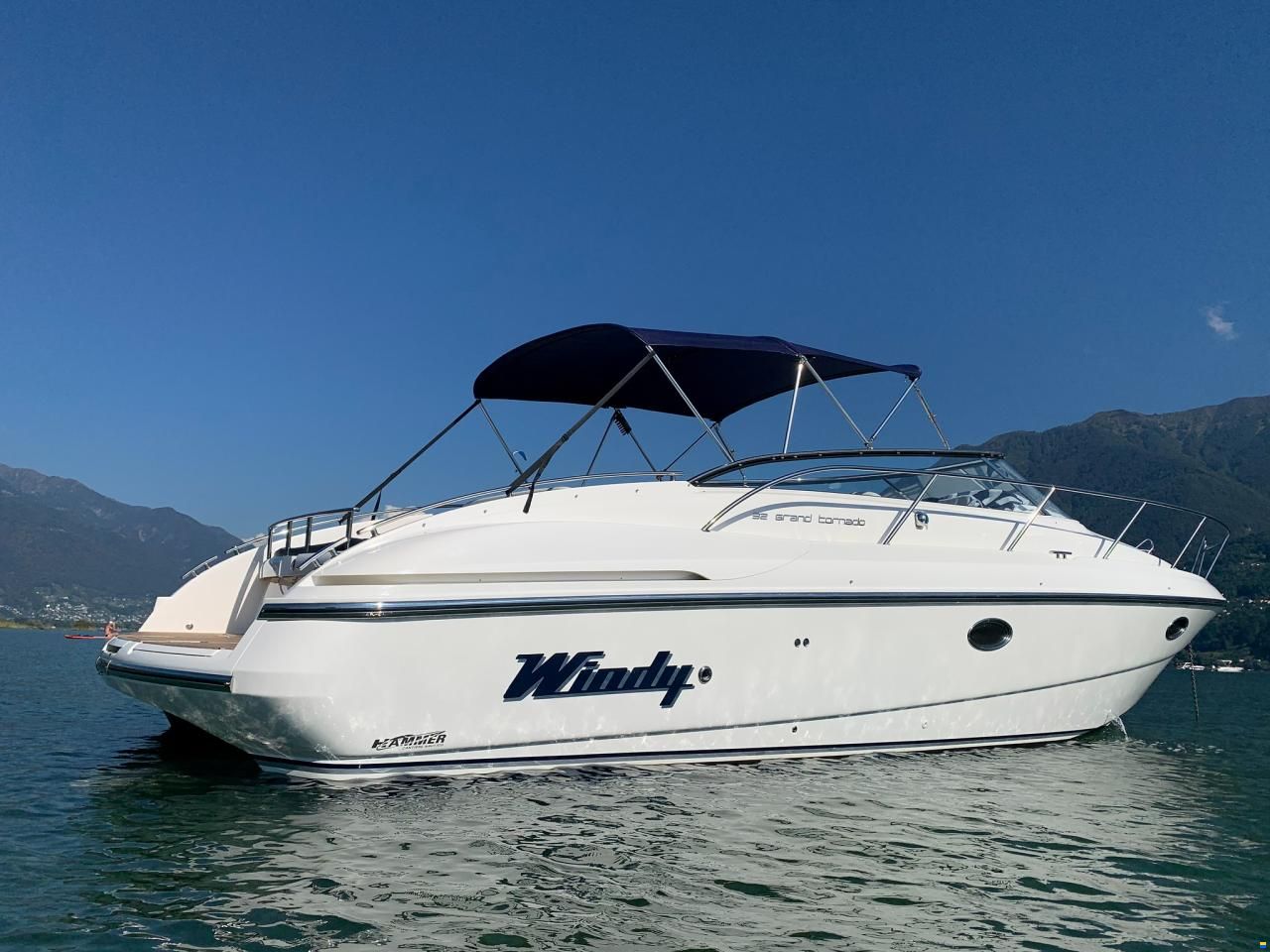 Windy Grand Tornado 32