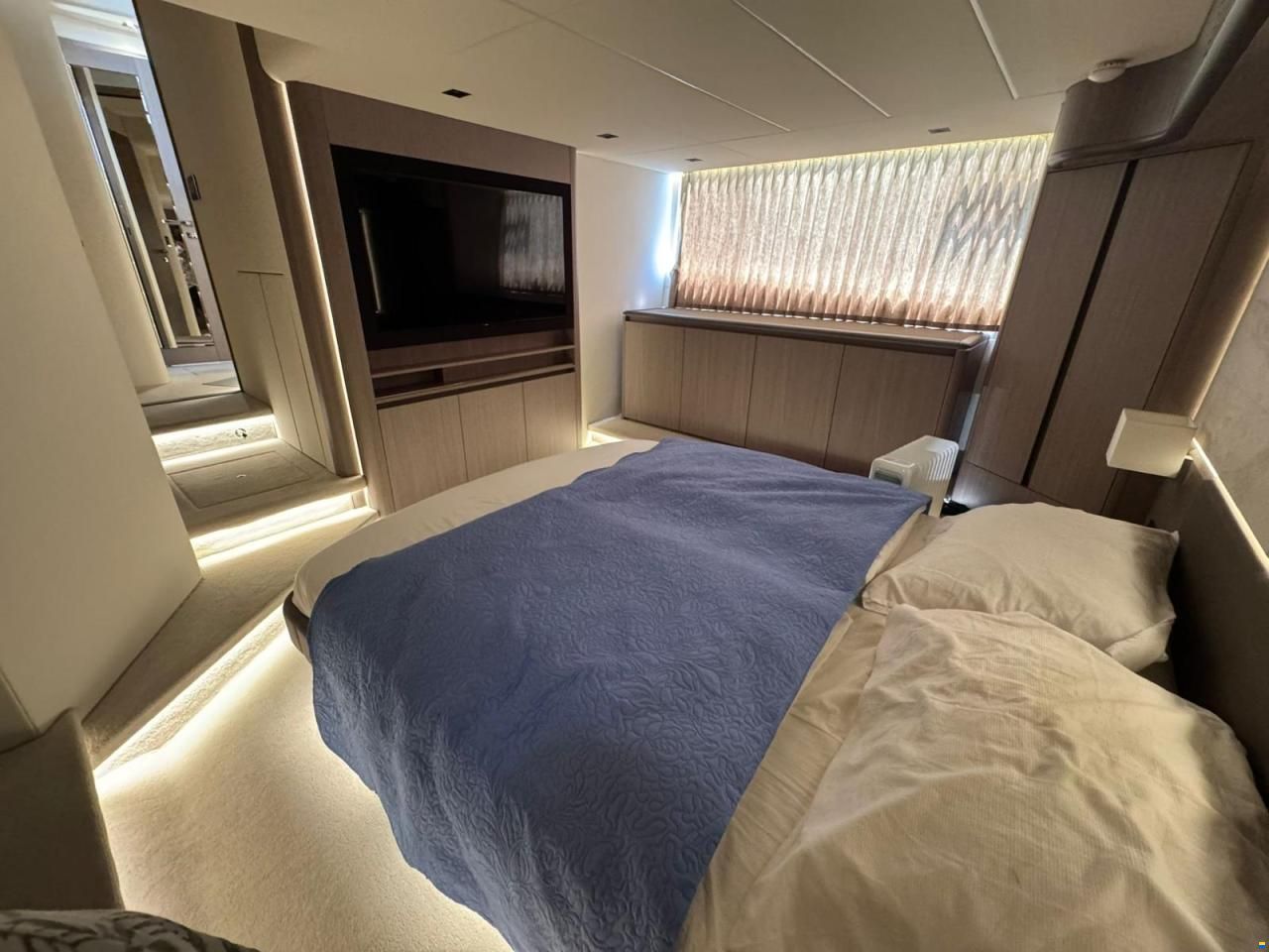 Galeon 560 Fly