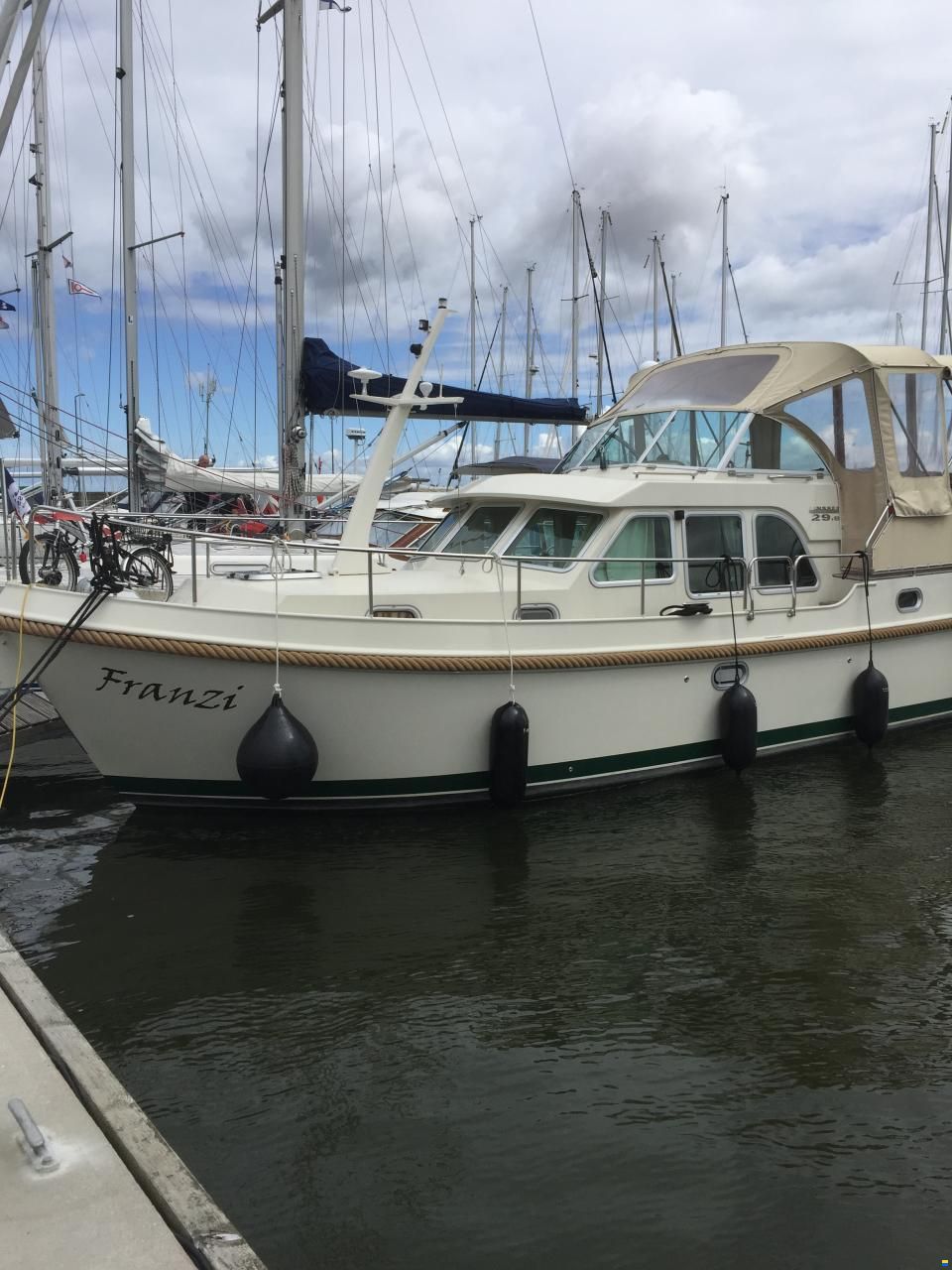 Linssen Grand Sturdy 29.9 AC