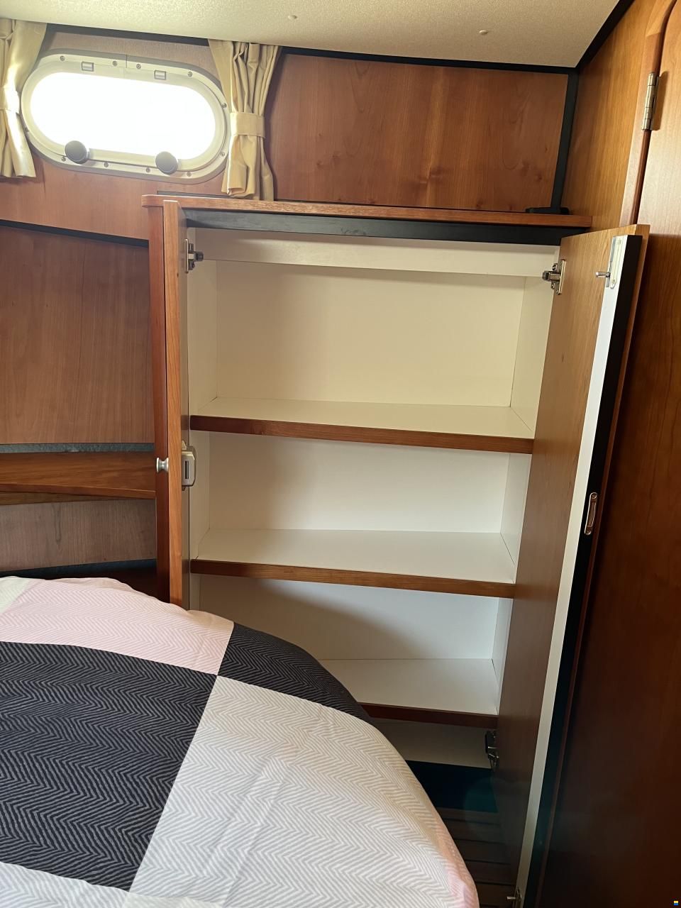 Linssen Grand Sturdy 29.9 AC