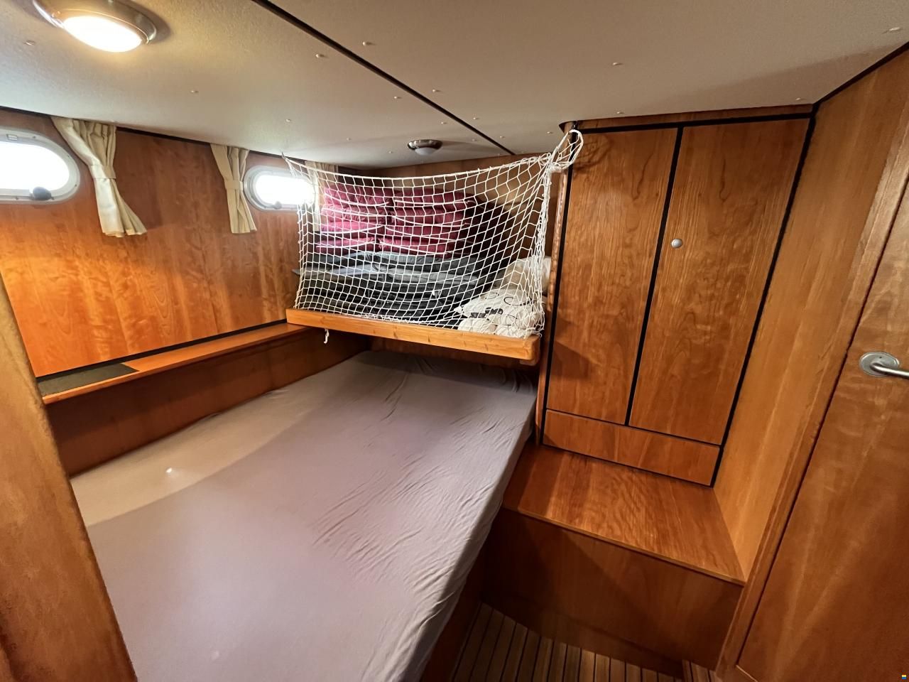 Linssen Grand Sturdy 29.9 AC
