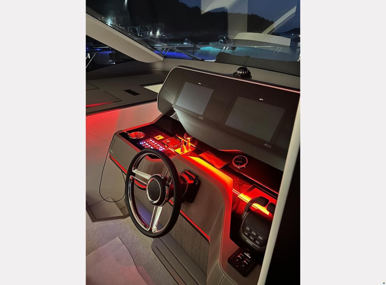Galeon 560 Fly, 2024