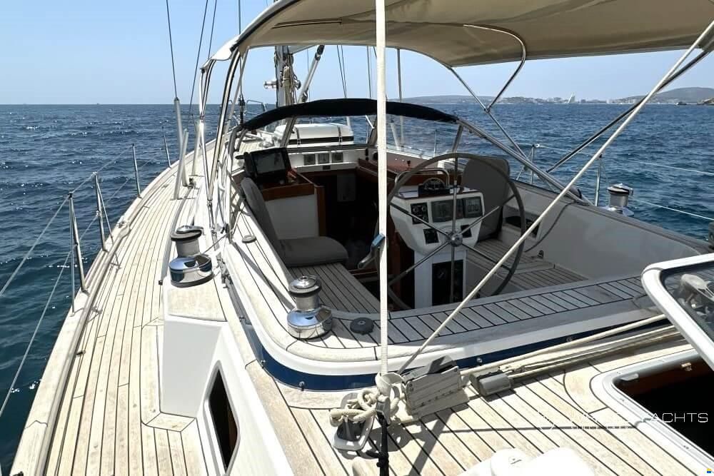 Hallberg-Rassy 43