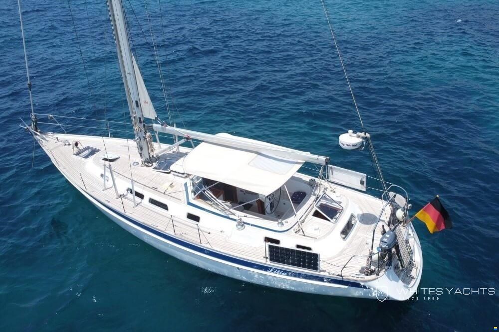 Hallberg-Rassy 43