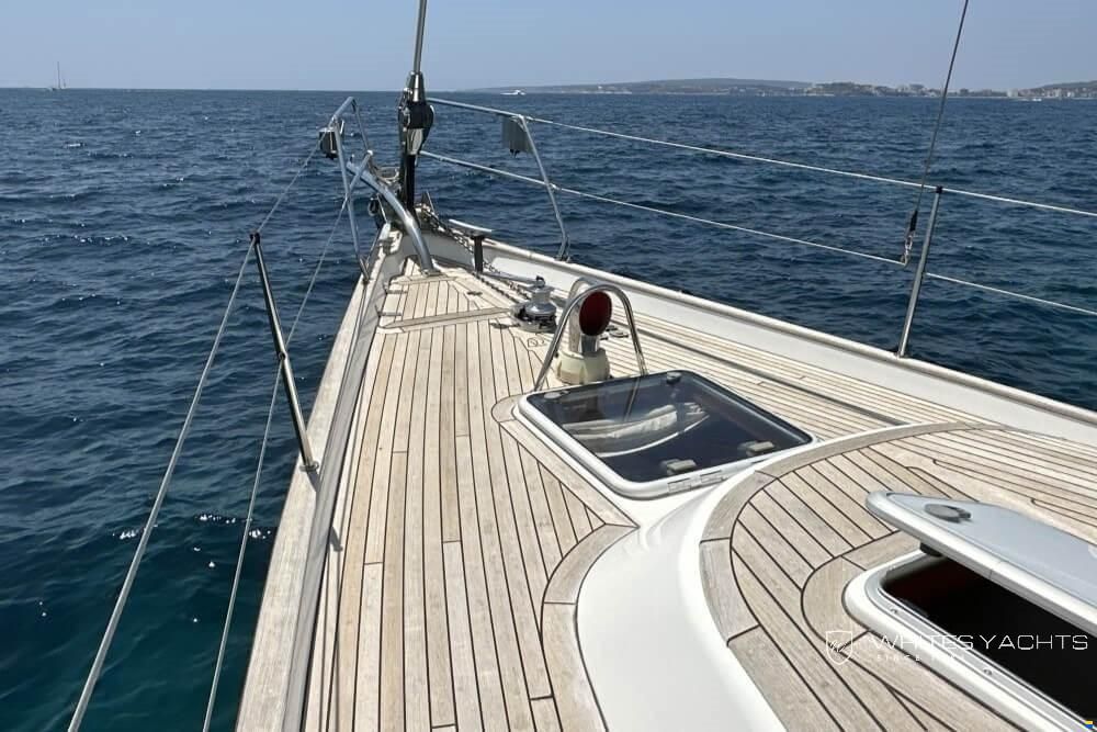 Hallberg-Rassy 43
