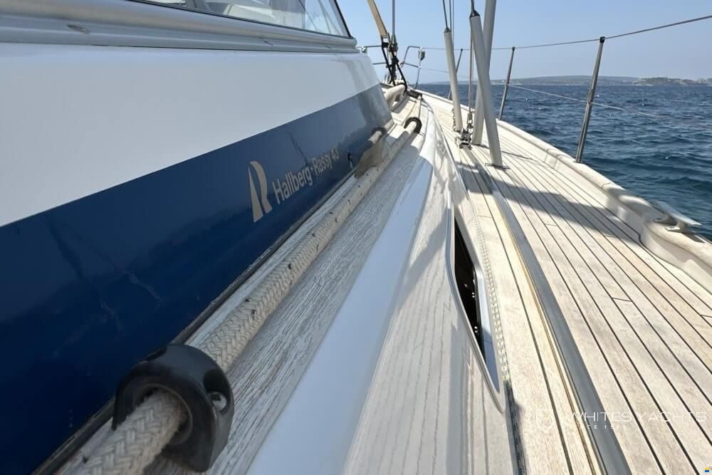 Hallberg-Rassy 43