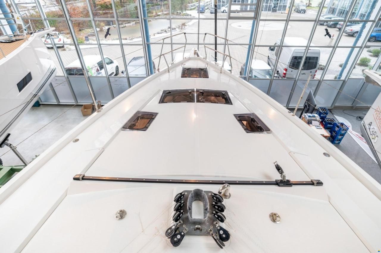 Hanse 410
