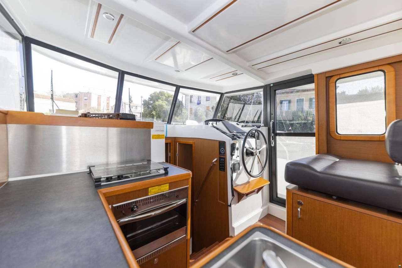 Beneteau Swift Trawler 34