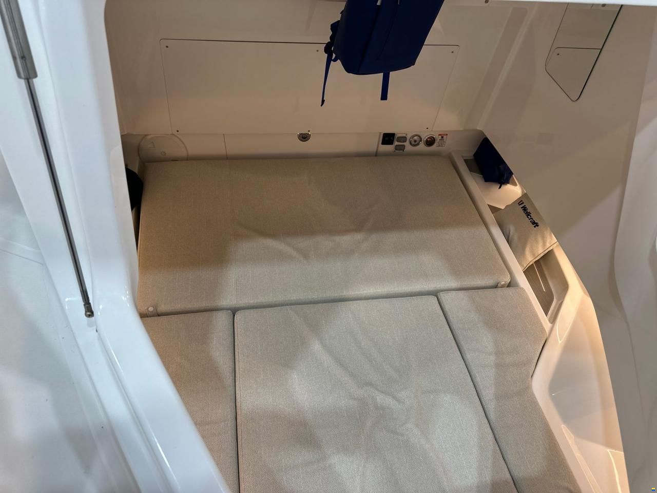 Wellcraft 28 T-TOP