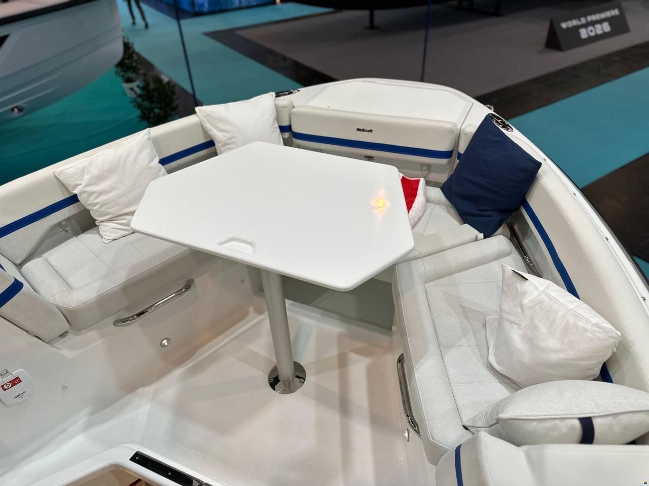 Wellcraft 28 T-TOP