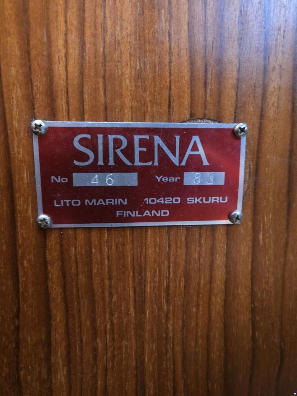 Sirena 38