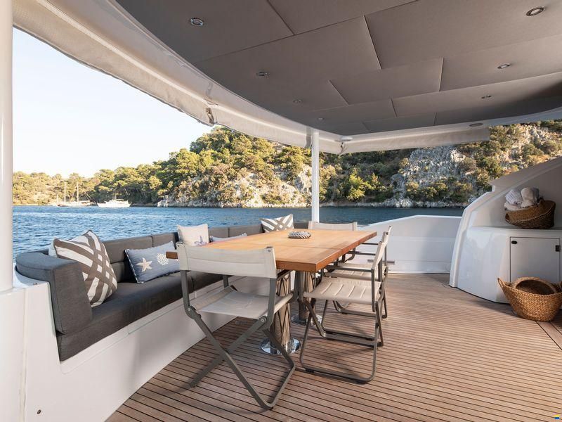 Sunseeker 94 Yacht