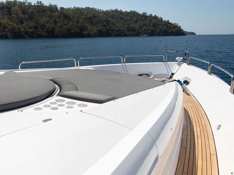 Sunseeker 94 Yacht