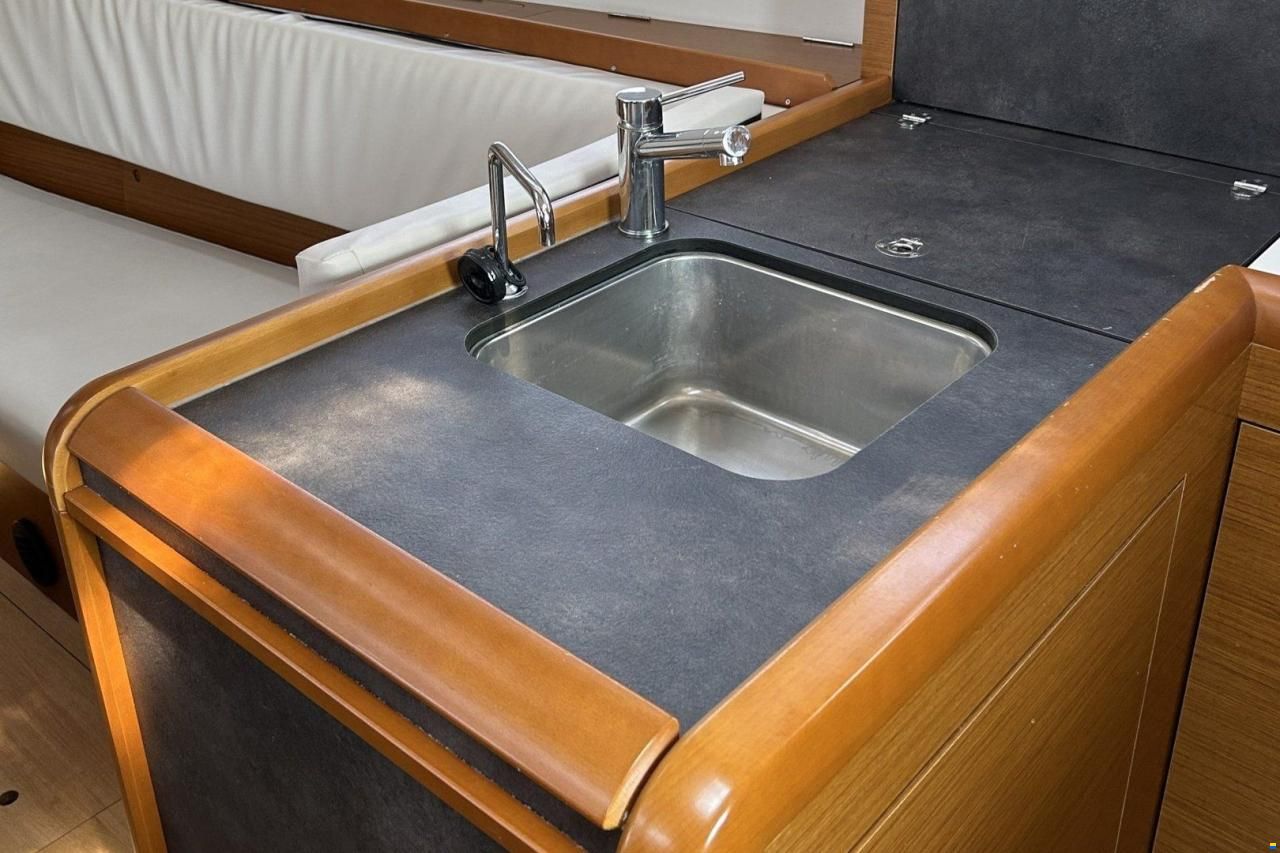 Jeanneau Sun Odyssey 349