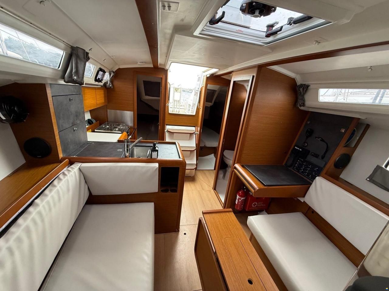 Jeanneau Sun Odyssey 349