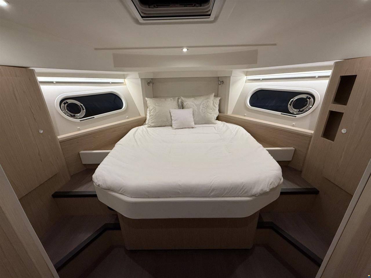 Beneteau Swift trawler 41 Fly
