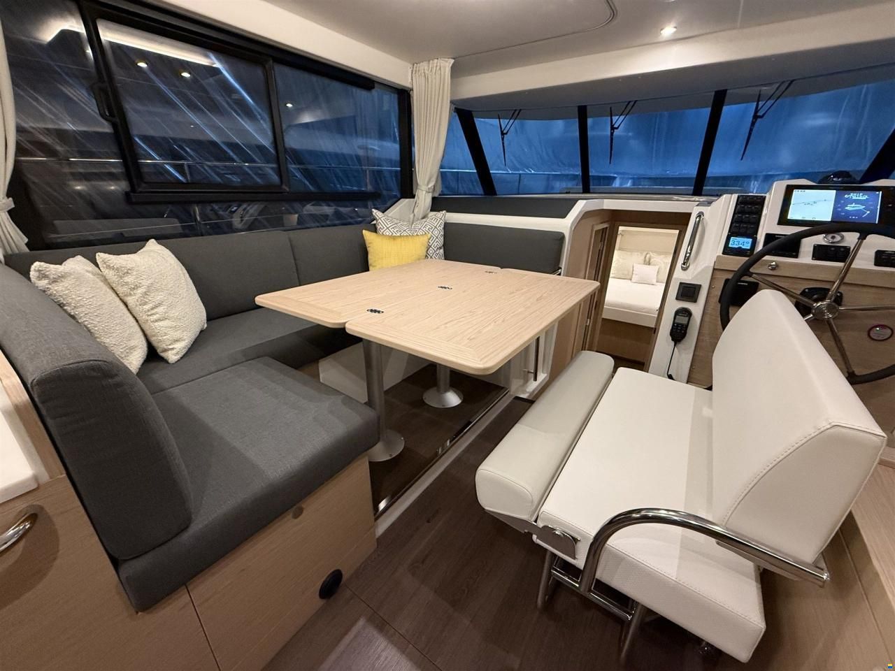 Beneteau Swift trawler 41 Fly