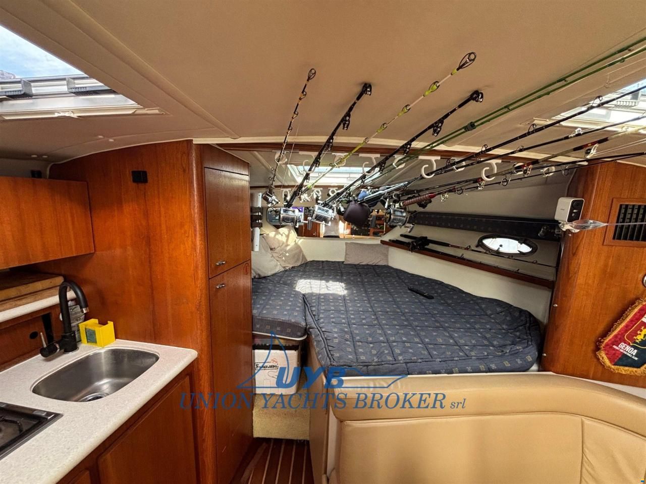 Tiara 3100 Open