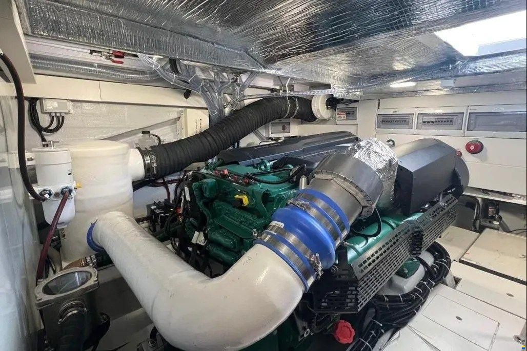 Galeon 480 Fly