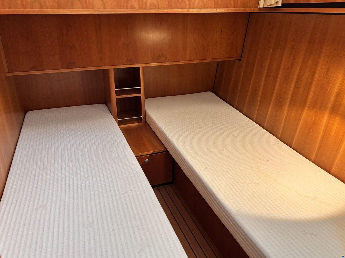 Linssen Grand Sturdy 40.9 AC