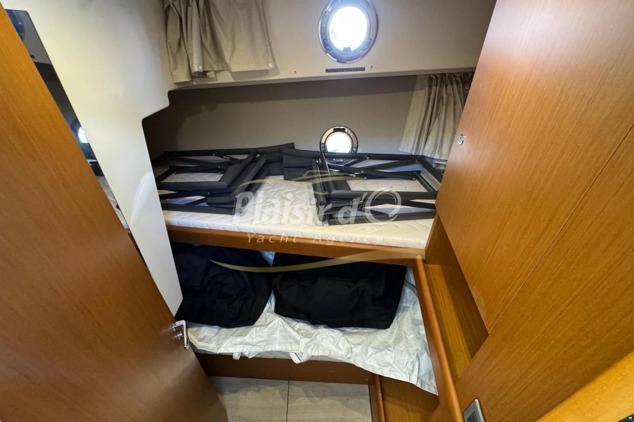 Beneteau Swift Trawler 35
