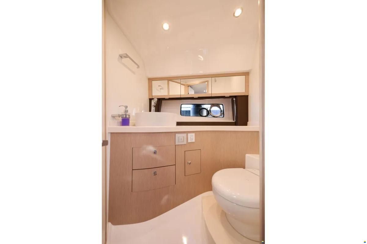 Focus Motor Yacht Power 36
