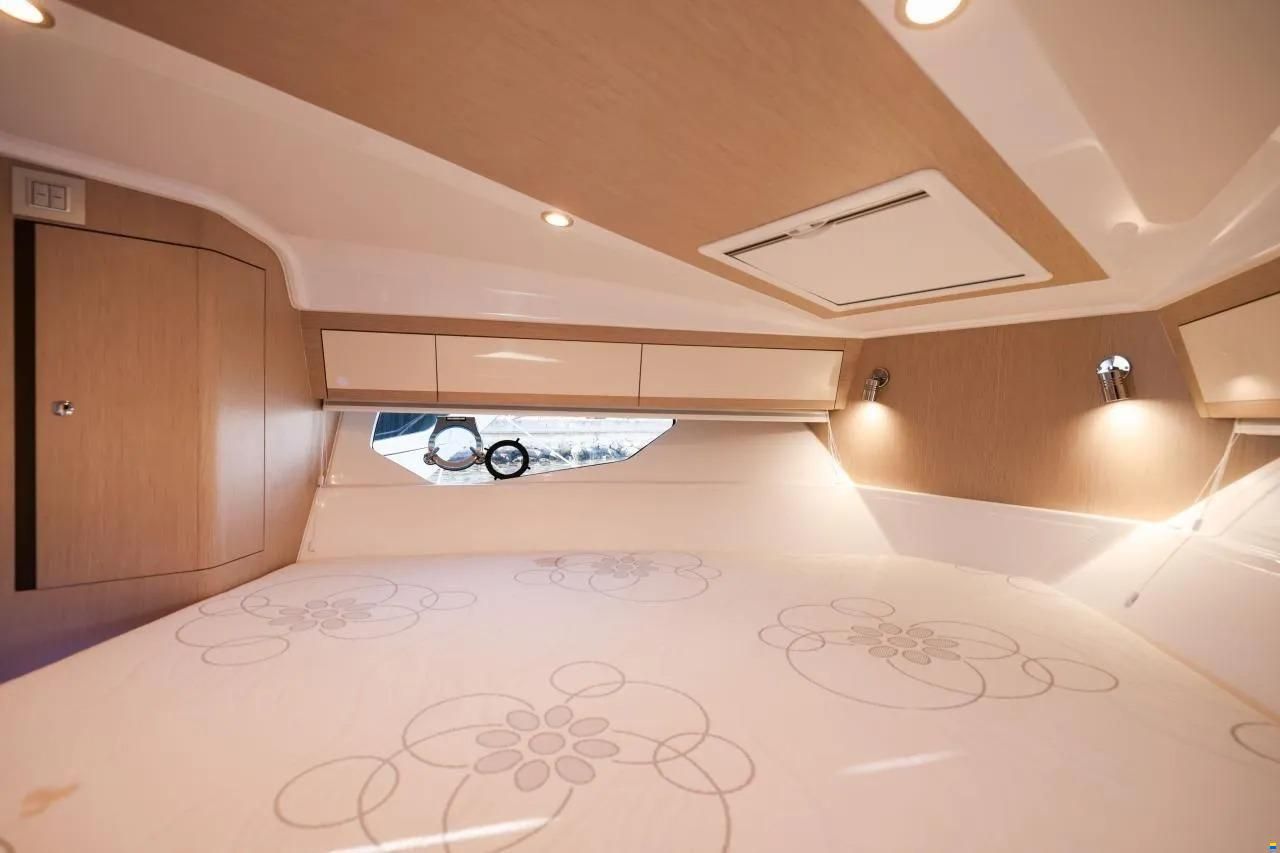 Focus Motor Yacht Power 36