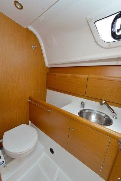 Jeanneau Sun Odyssey 33i